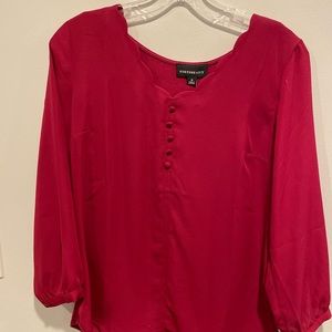 Scalloped long sleeved dress shirt